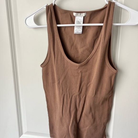 Z Supply Tank Tops - Picture 4 of 7